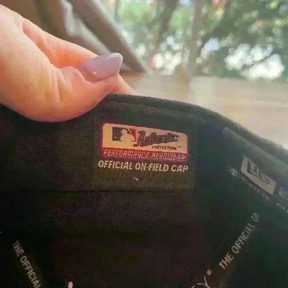 Cincinnati Reds MLB Red/Black Baseball Hat On-Field Cap 7 New Era 59Fifty 7 1/2 - Picture 5 of 6